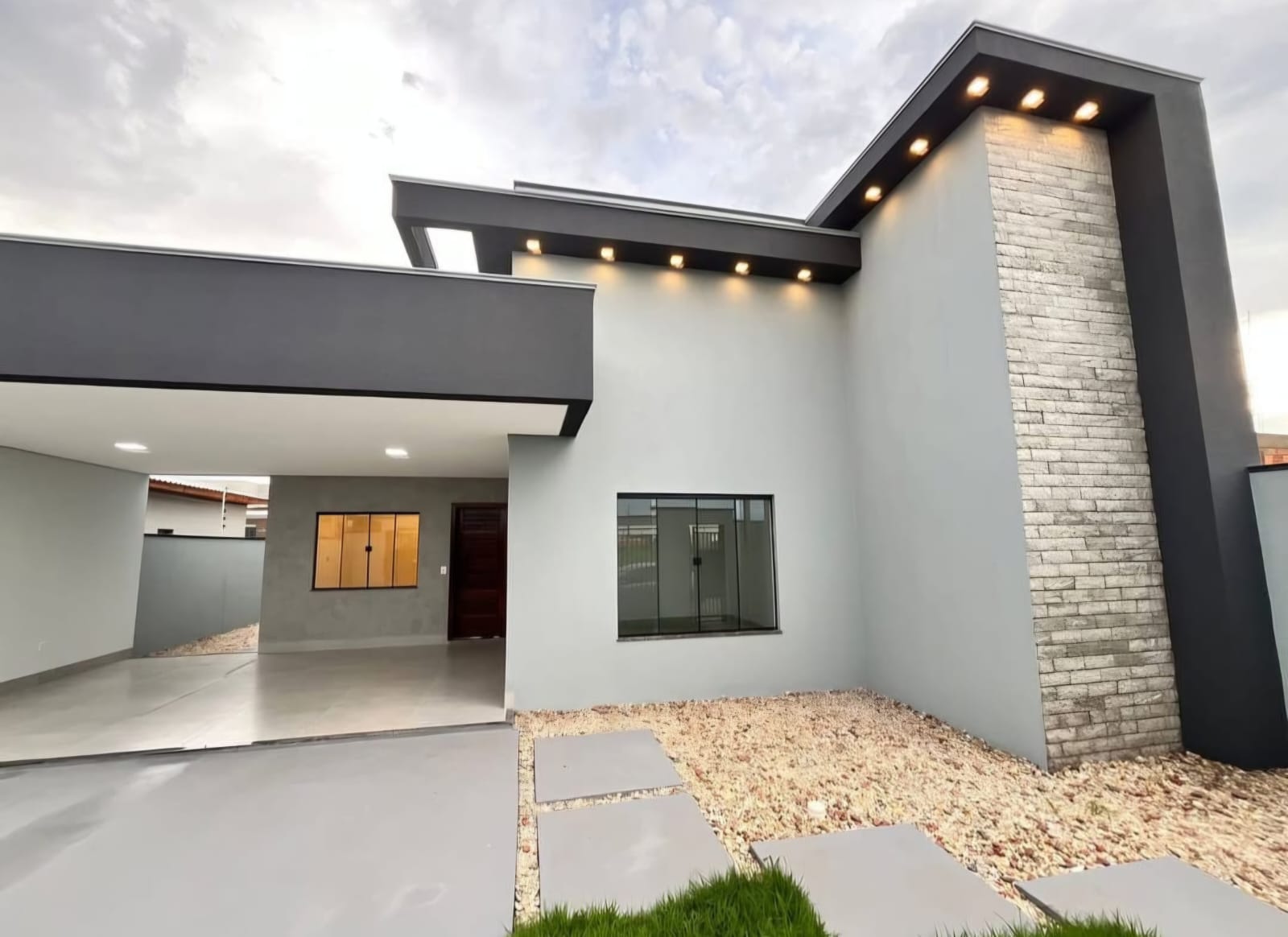 WhatsApp-Image-2026-01-21-at-18.00.59